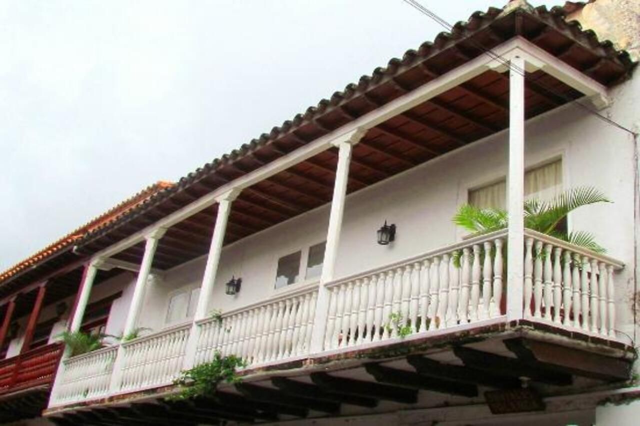 Santa Cruz 2*