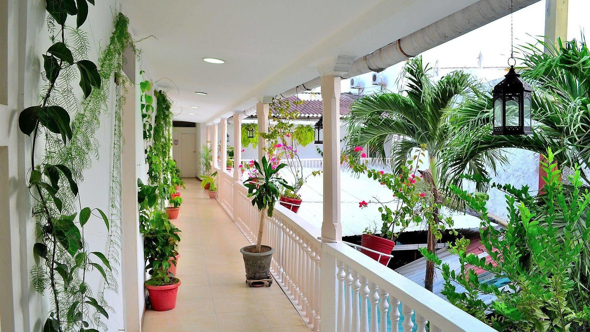 Santa Cruz Hotel 2*